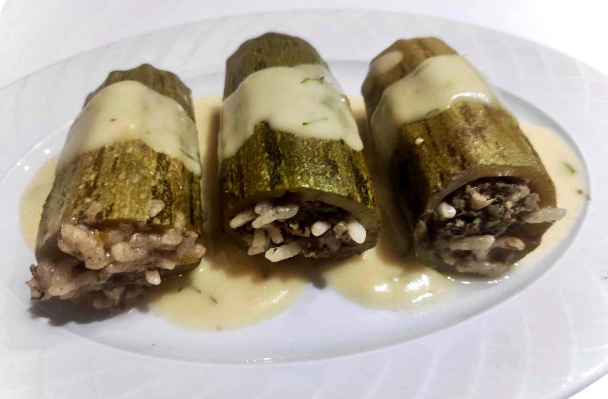 Stuffed zucchini