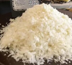 cacio e pepe grated cheese