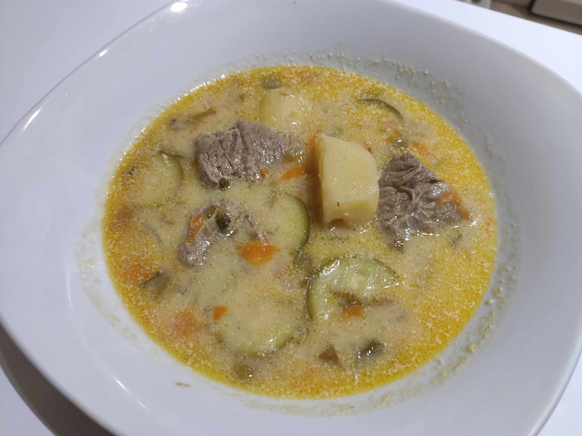 Greek Beef Soup (Kreatosoupa)