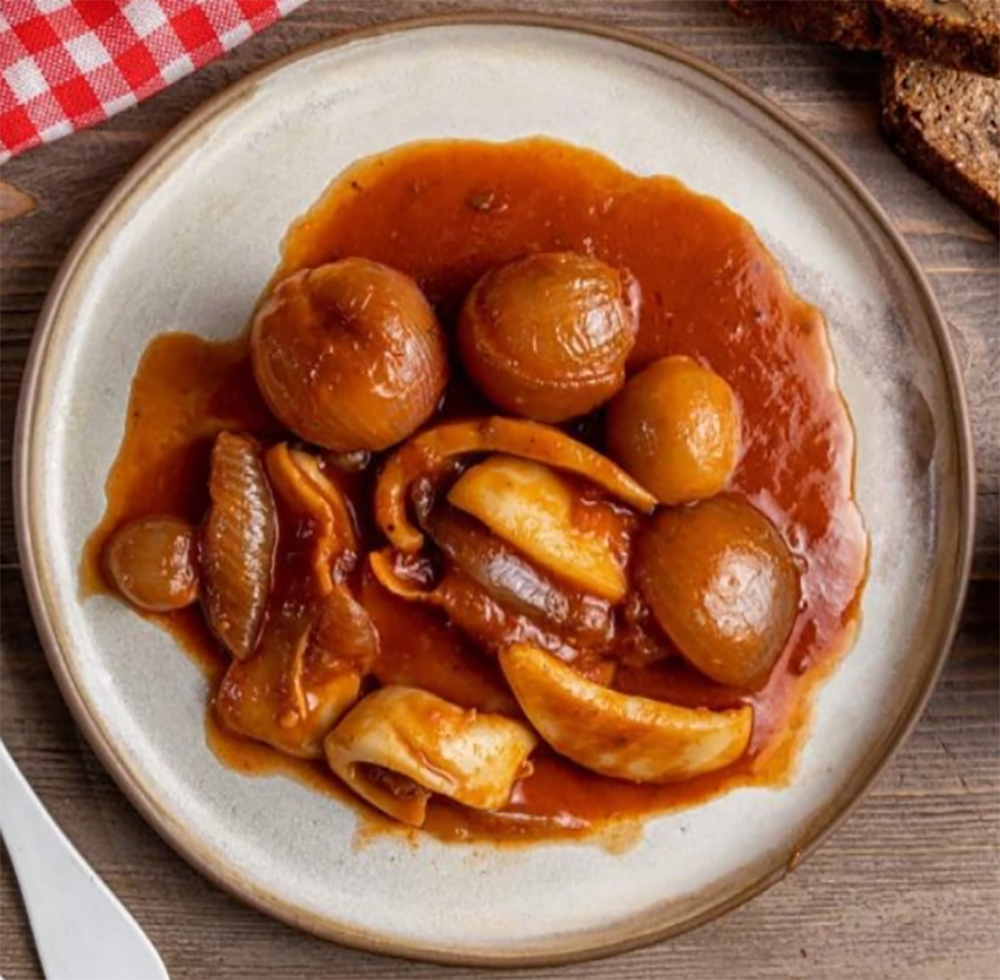 Cuttlefish Stifado Stew – Σουπιές Στιφαδο
